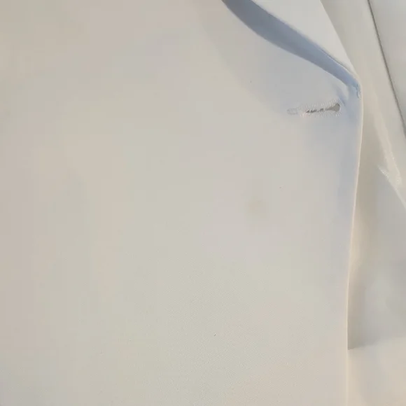 Chic White Women's Blazer - Picture 6 of 8